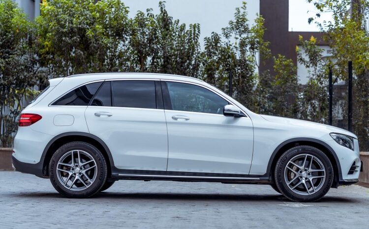 
								Mercedes Benz GLC 250 full									