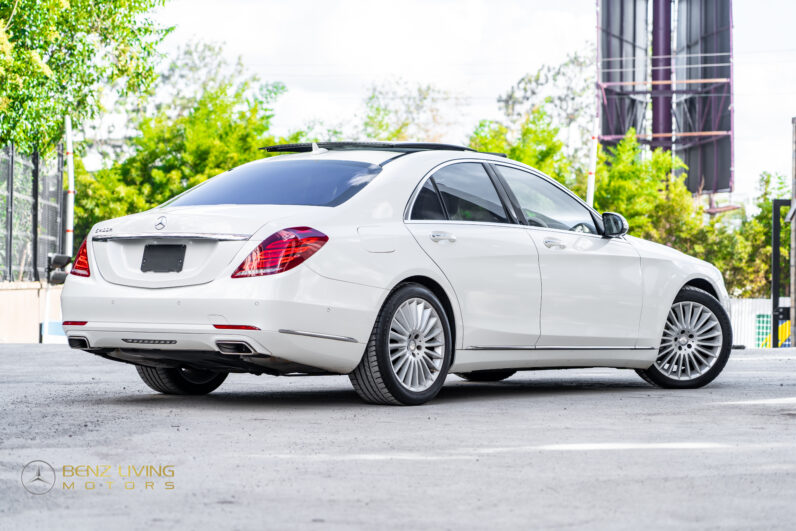 
								Mercedes-Benz S400 full									