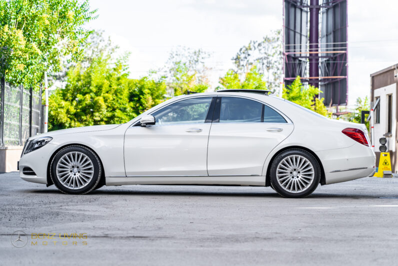 
								Mercedes-Benz S400 full									